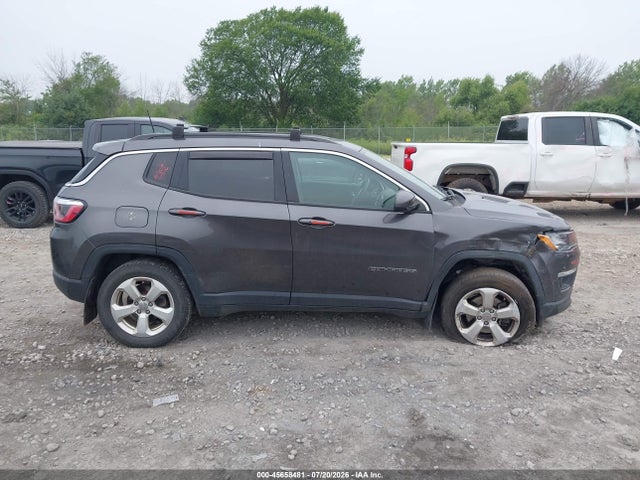 Продажа на аукционе авто 2019 Jeep Compass Latitude 4x4, vin: 3C4NJDBB0KT645651, номер лота: 45658481