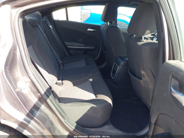2C3CDXBG9PH530126 Dodge Charger Sxt