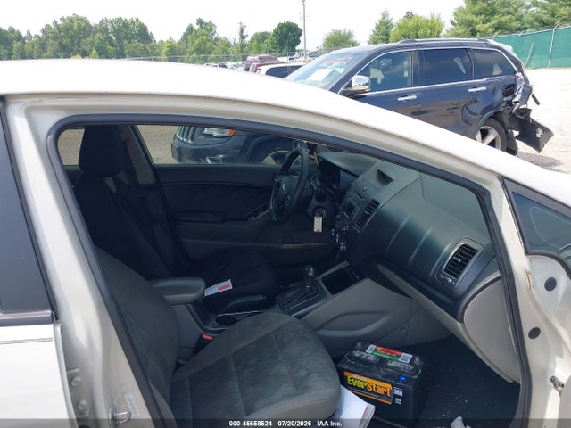 Aukcja sprzedaży 2015 Kia Forte Lx, vin: KNAFK4A69F5331523, numer aukcji: 45658524