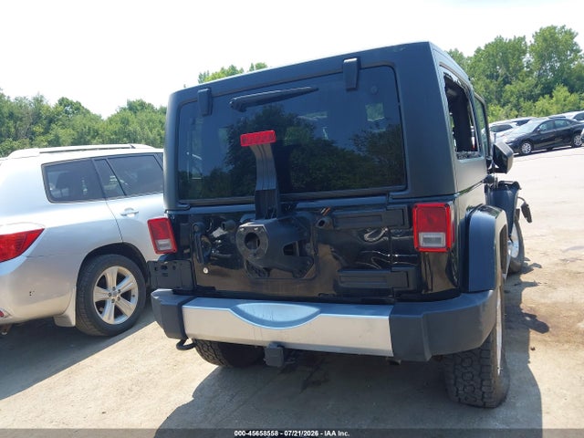 2015 Jeep Wrangler Sahara მანქანა იყიდება აუქციონზე, vin: 1C4AJWBG8FL735962, აუქციონის ნომერი: 45658558