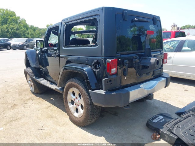2015 Jeep Wrangler Sahara მანქანა იყიდება აუქციონზე, vin: 1C4AJWBG8FL735962, აუქციონის ნომერი: 45658558
