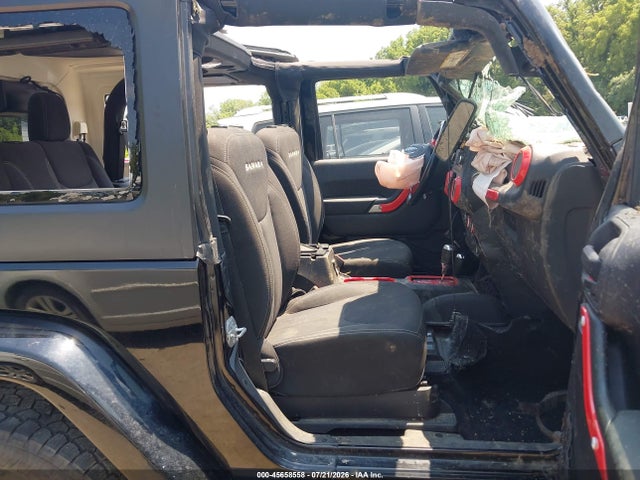 2015 Jeep Wrangler Sahara მანქანა იყიდება აუქციონზე, vin: 1C4AJWBG8FL735962, აუქციონის ნომერი: 45658558