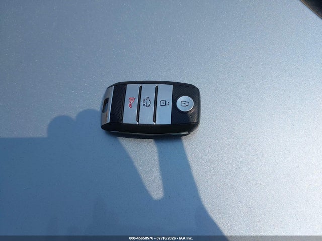 KIA OPTIMA EX 2016 5XXGU4L32GG074688 Image 11