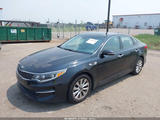 KIA OPTIMA EX 2016 5XXGU4L32GG074688 Image 2