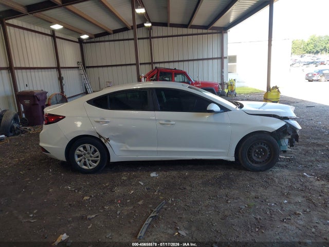 5NPD74LF8KH439733 Hyundai ELANTRA SE