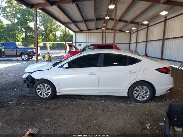 5NPD74LF8KH439733 Hyundai ELANTRA SE