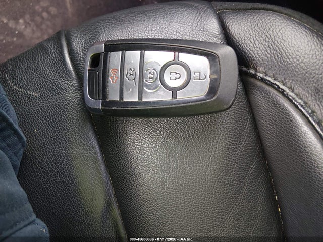 2FMPK3K94LBB10408 Ford Edge Titanium