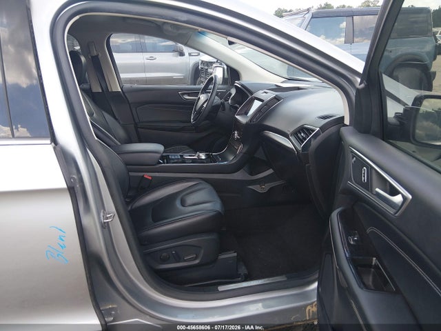 2FMPK3K94LBB10408 Ford Edge Titanium