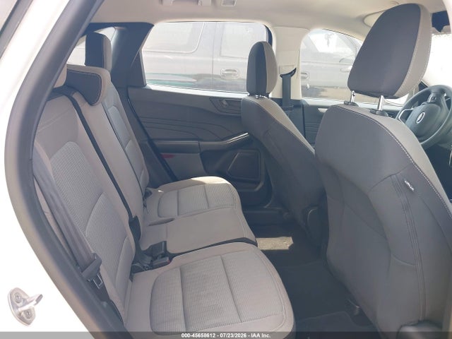45658612 :رقم المزاد ، 1FMCU0F63NUB19749 vin ، 2022 Ford Escape S مزاد بيع