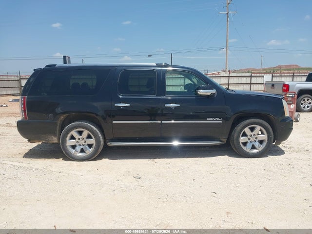 Aukcja sprzedaży 2011 Gmc Yukon Xl 1500 Denali, vin: 1GKS2MEF8BR203180, numer aukcji: 45658621