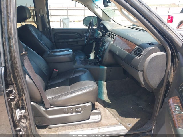 Aukcja sprzedaży 2011 Gmc Yukon Xl 1500 Denali, vin: 1GKS2MEF8BR203180, numer aukcji: 45658621