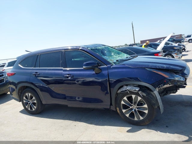 Aukcja sprzedaży 2021 Toyota Highlander Xle, vin: 5TDGZRAH5MS038257, numer aukcji: 45658638