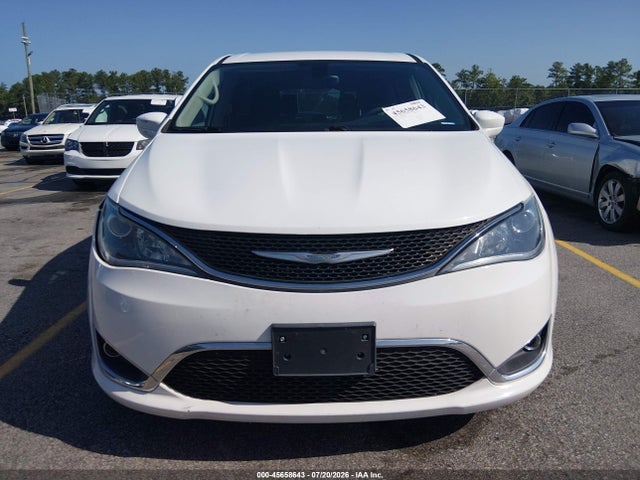 Продажа на аукционе авто 2018 Chrysler Pacifica Touring Plus, vin: 2C4RC1FG8JR280072, номер лота: 45658643
