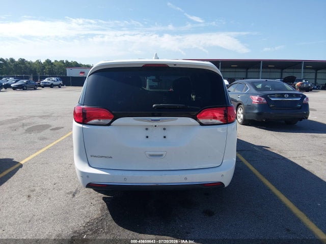 Продажа на аукционе авто 2018 Chrysler Pacifica Touring Plus, vin: 2C4RC1FG8JR280072, номер лота: 45658643