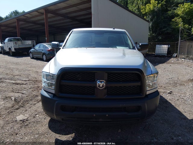 2017 Ram 2500 Tradesman  4x2 6'4 Box მანქანა იყიდება აუქციონზე, vin: 3C6TR4CT5HG737662, აუქციონის ნომერი: 45658669