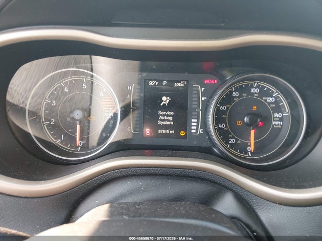 Продажа на аукционе авто 2018 Jeep Cherokee Latitude Fwd, vin: 1C4PJLCB4JD531528, номер лота: 45658670