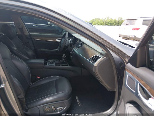 Hyundai Genesis 3.8 2016 KMHGN4JE6GU126377 Image 5
