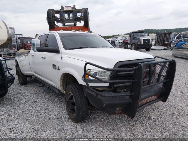 45658703 :رقم المزاد ، 3C63RRNL2DG583156 vin ، 2013 Ram 3500 Laramie Longhorn مزاد بيع