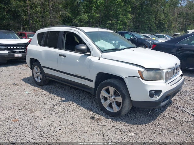 2014 Jeep Compass Sport მანქანა იყიდება აუქციონზე, vin: 1C4NJCBB3ED722114, აუქციონის ნომერი: 45658716