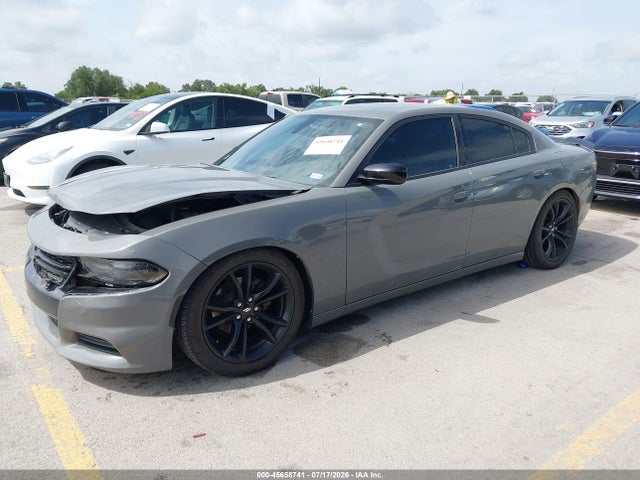 2C3CDXBG4JH329662 Dodge Charger Sxt Rwd