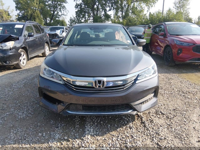 45658806 :رقم المزاد ، 1HGCR2F42GA180967 vin ، 2016 Honda Accord Lx مزاد بيع