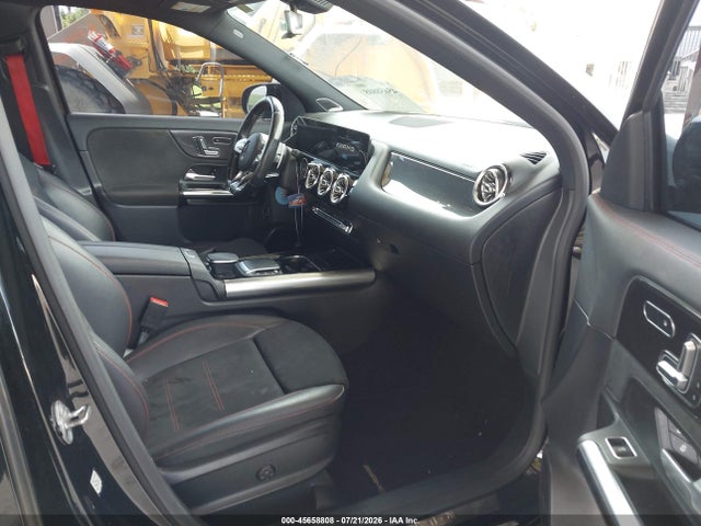 45658808 :رقم المزاد ، W1N4N5BBXMJ252345 vin ، 2021 Mercedes-benz Amg Gla 35 4matic مزاد بيع