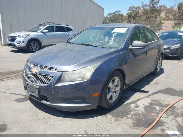 Chevrolet Cruze 1lt Auto 2014 1G1PC5SB2E7115675 Image 2
