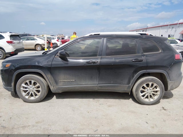 1C4PJLCB8LD645597 Jeep Cherokee Latitude Fwd