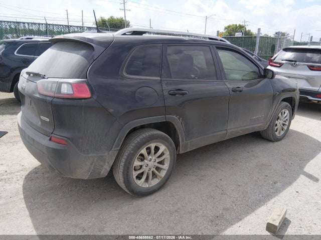 1C4PJLCB8LD645597 Jeep Cherokee Latitude Fwd