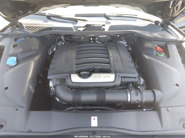 45658884 :رقم المزاد ، WP1AA2A22GKA11690 vin ، 2016 Porsche Cayenne مزاد بيع