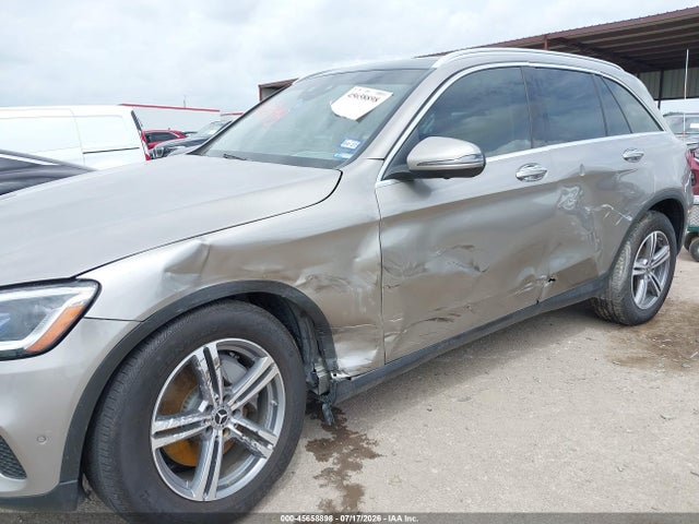 45658898 :رقم المزاد ، W1N0G8DB3NG074249 vin ، 2022 Mercedes-benz Glc 300 Suv مزاد بيع