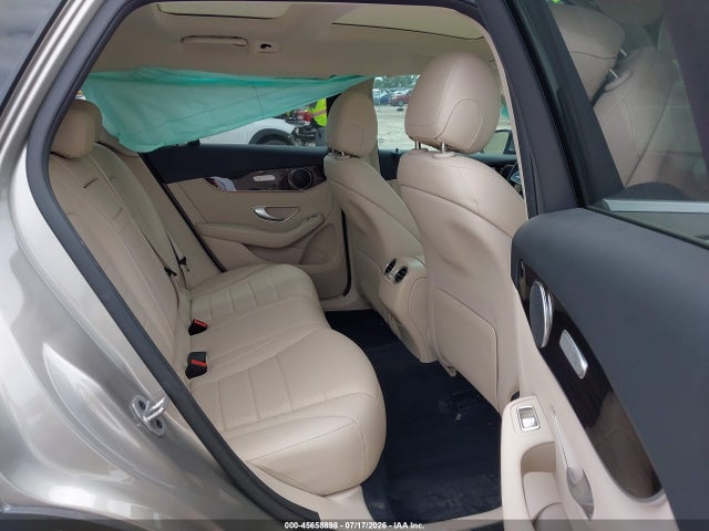 45658898 :رقم المزاد ، W1N0G8DB3NG074249 vin ، 2022 Mercedes-benz Glc 300 Suv مزاد بيع