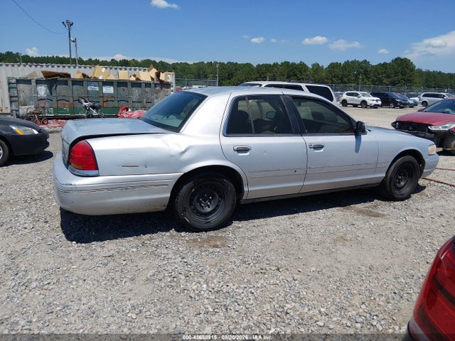 Продаж на аукціоні авто 1999 Ford Crown Victoria Police Interceptor, vin: 2FAFP71W4XX134903, номер лоту: 45658915