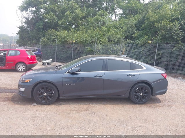 1G1ZD5ST9LF088623 Chevrolet Malibu Fwd Lt