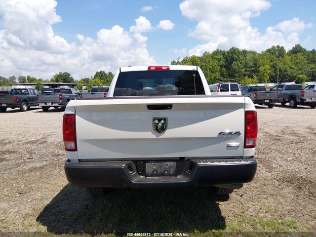 Aukcja sprzedaży 2018 Ram 1500 Tradesman  4x4 5'7 Box, vin: 1C6RR7KG0JS319007, numer aukcji: 45658972