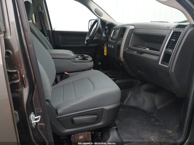 Продаж на аукціоні авто 2016 Ram 3500 Tradesman, vin: 3C63R3GT7GG335189, номер лоту: 45658975
