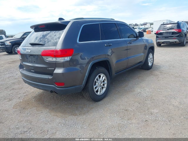 1C4RJFAG7JC381431 Jeep Grand Cherokee Laredo E 4x4