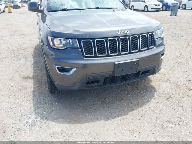1C4RJFAG7JC381431 Jeep Grand Cherokee Laredo E 4x4