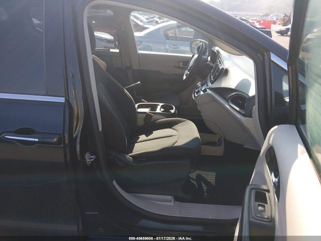 Aukcja sprzedaży 2019 Chrysler Pacifica Touring Plus, vin: 2C4RC1FG7KR525624, numer aukcji: 45659008