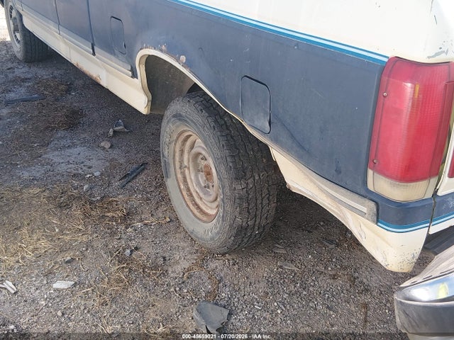 45659021 :رقم المزاد ، 1FTEX15N6HKB05444 vin ، 1987 Ford F150 مزاد بيع