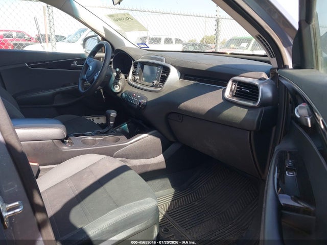 Продажа на аукционе авто 2019 Kia Sorento 2.4l L, vin: 5XYPG4A37KG604619, номер лота: 45659046