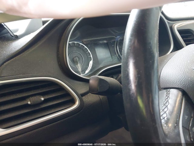 45659048 :رقم المزاد ، 1C3CCCABXHN512115 vin ، 2017 Chrysler 200 Limited Platinum مزاد بيع