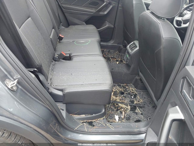 Продаж на аукціоні авто 2024 Volkswagen Tiguan 2.0t Se R-line Black, vin: 3VV8B7AX7RM216666, номер лоту: 45659062