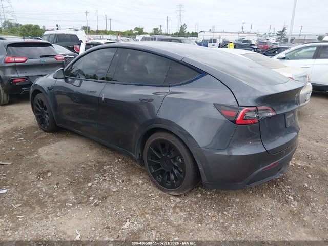 Продаж на аукціоні авто 2021 Tesla Model Y Long Range Dual Motor All-wheel Drive, vin: 5YJYGAEE5MF136656, номер лоту: 45659077