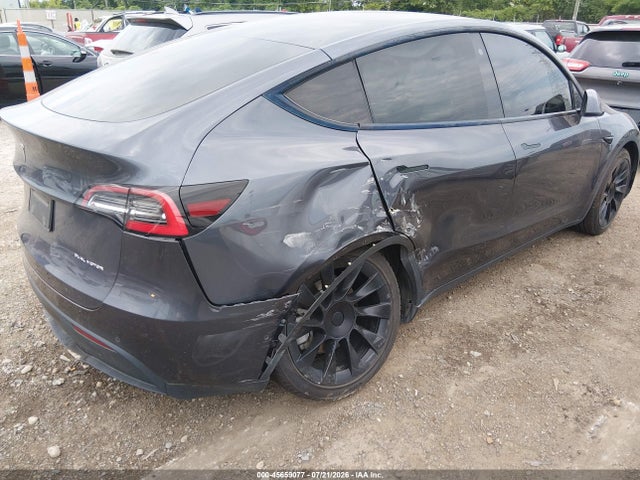 Продаж на аукціоні авто 2021 Tesla Model Y Long Range Dual Motor All-wheel Drive, vin: 5YJYGAEE5MF136656, номер лоту: 45659077