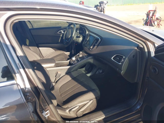 Aukcja sprzedaży 2016 Chrysler 200 Limited Platinum, vin: 1C3CCCAG0GN106712, numer aukcji: 45659086