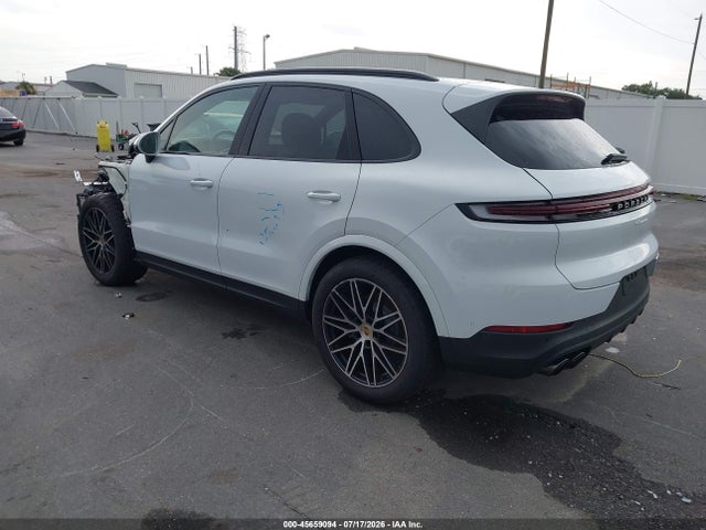 Porsche Cayenne 2024 WP1AA2AYXRDA09410 Image 3