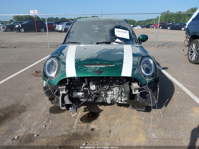 Продажа на аукционе авто 2024 Mini Hardtop Cooper S, vin: WMW53DK0XR2W08480, номер лота: 45659193