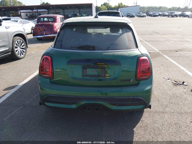 Продажа на аукционе авто 2024 Mini Hardtop Cooper S, vin: WMW53DK0XR2W08480, номер лота: 45659193