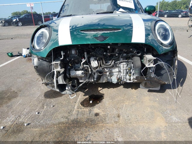 Продажа на аукционе авто 2024 Mini Hardtop Cooper S, vin: WMW53DK0XR2W08480, номер лота: 45659193